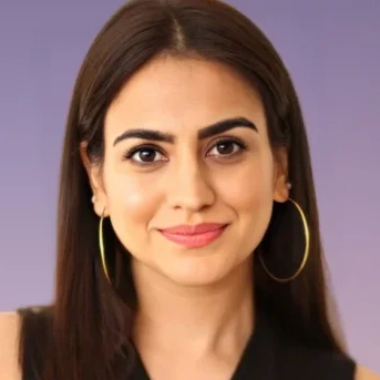 Aksha Pardasany Wiki Biography, Age, Height, Family, Husband, Personal Life, Career, Net Worth