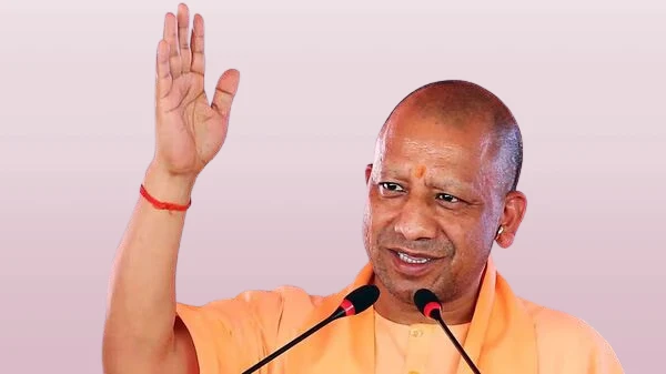 Yogi Adityanath Bio, Age, Height, Family, Personal Life, Political Career, Net Worth