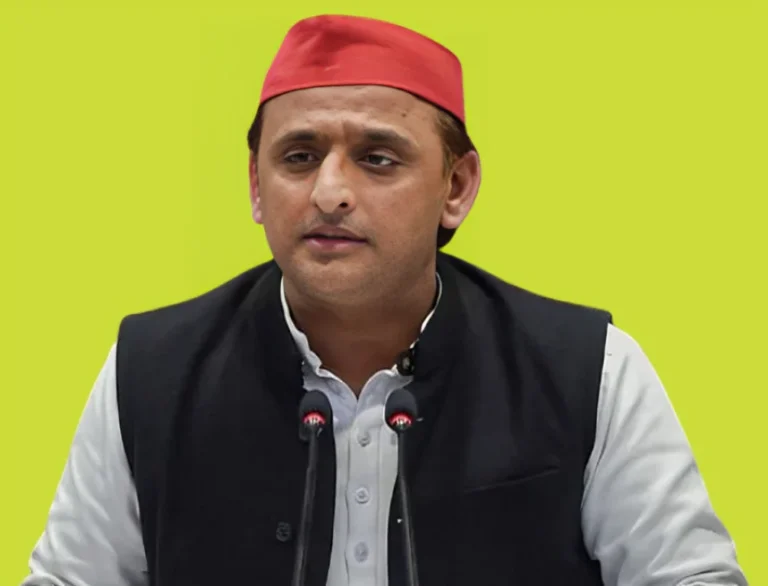 Akhilesh Yadav Wiki Biography, Age, Height, Family, Wife, Political Career, Net Worth