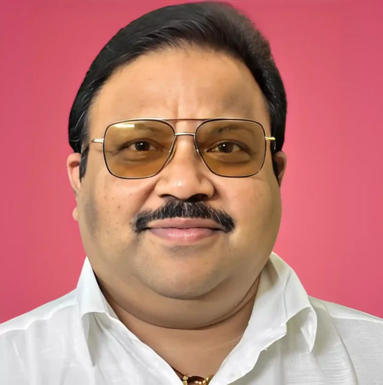 M. K. Vishnu Prasad Wiki Biography, Age, Height, Family, Wife, Political Career, Net Worth