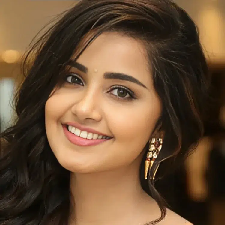 Anupama Parameswaran Wiki Biography, Age, Height, Family, Husband, Personal Life, Career, Net Worth