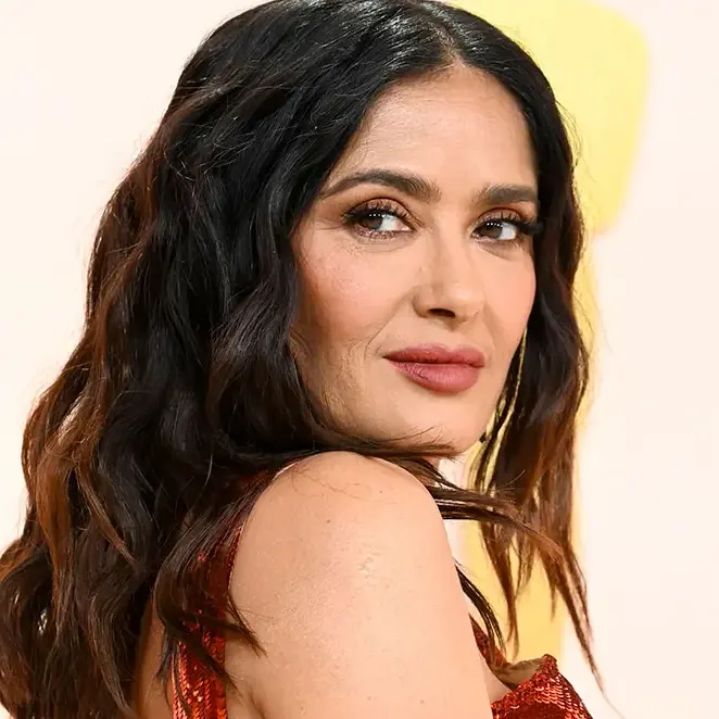 Salma Hayek Wiki Biography, Age, Height, Family, Husband, Personal Life, Career, Net Worth