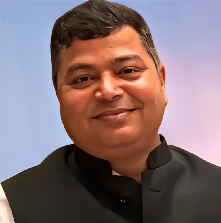 Raj Bhushan Choudhary Wiki Biography, Age, Height, Family, Wife, Political Career, Net Worth