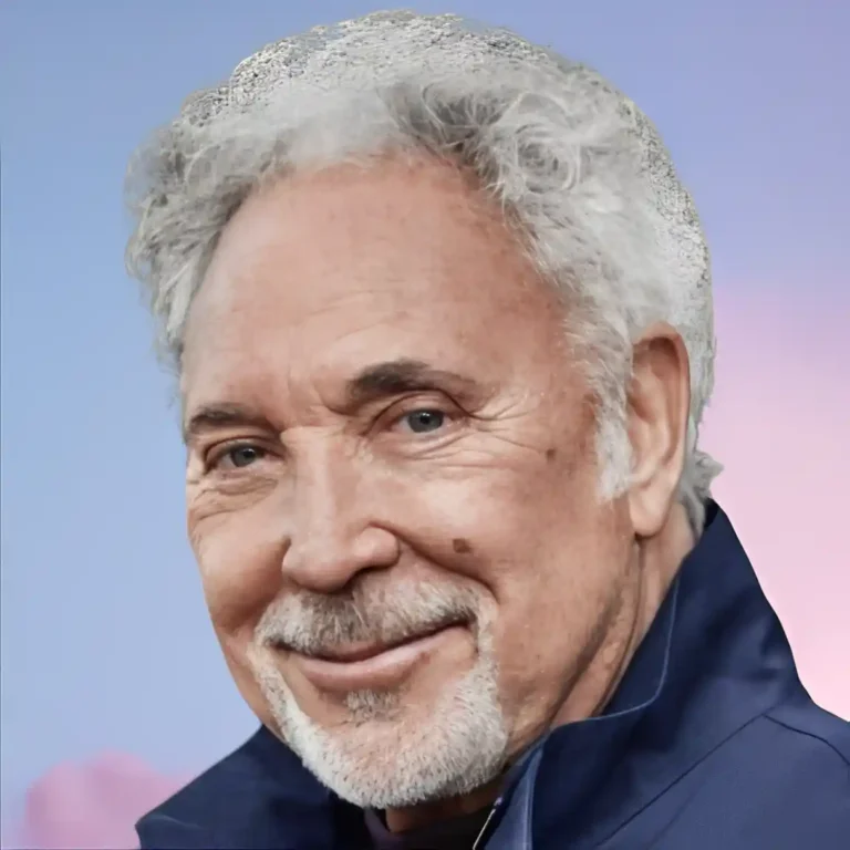 Tom Jones (singer) Wiki Biography, Age, Height, Family, Wife, Personal Life, Career, Net Worth