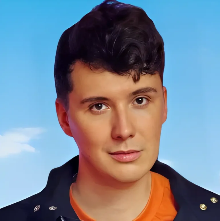 Daniel Howell Wiki Biography, Age, Height, Family, Wife, Personal Life, Career, Net Worth